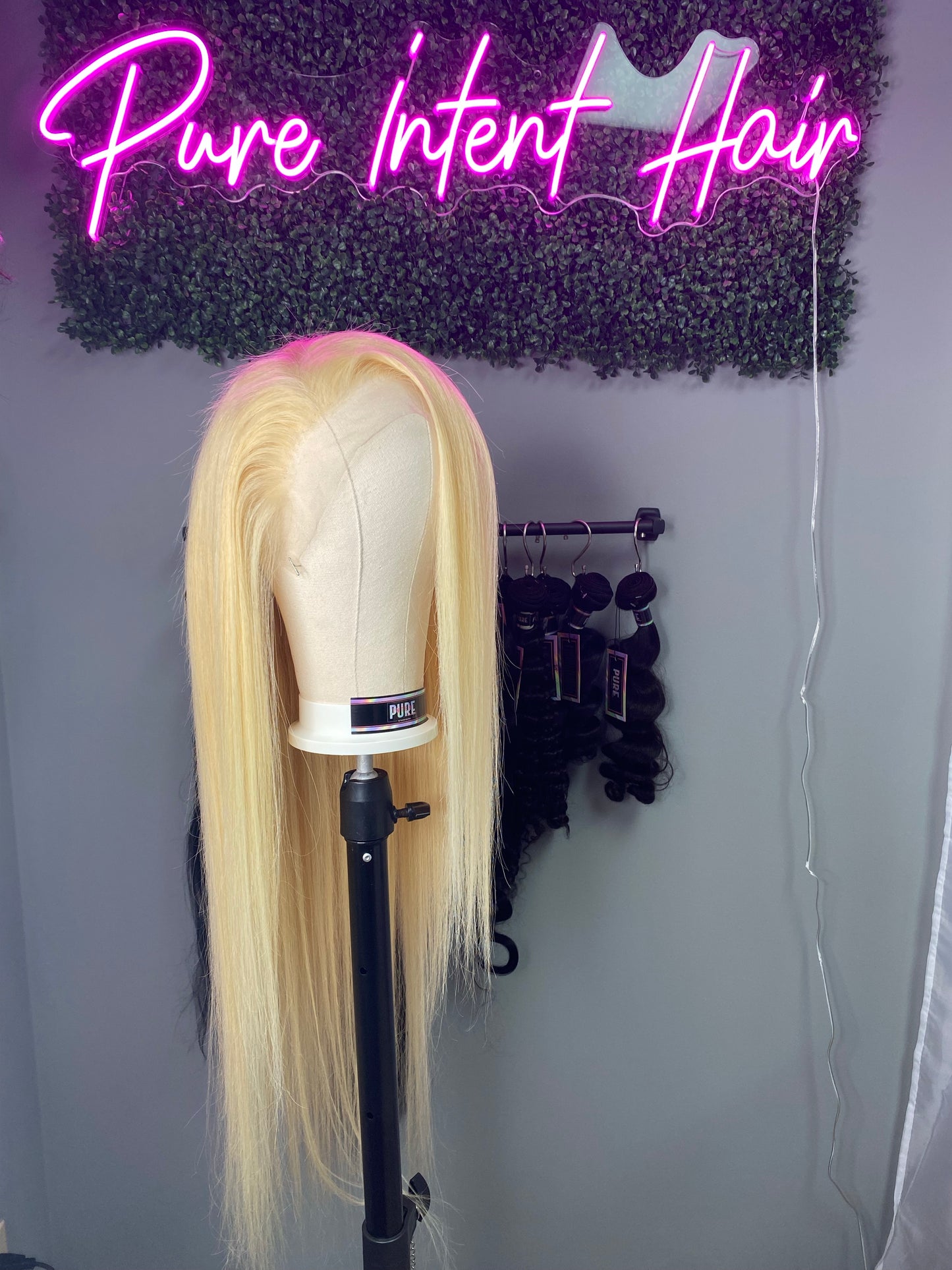 613 Blonde Wigs
