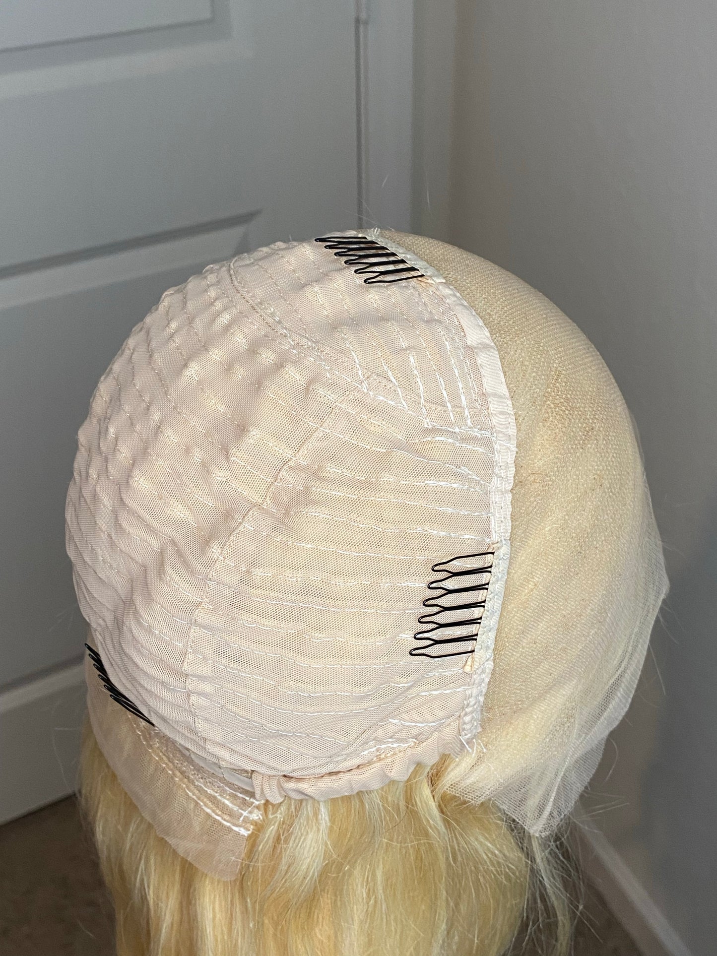 613 Blonde Wigs